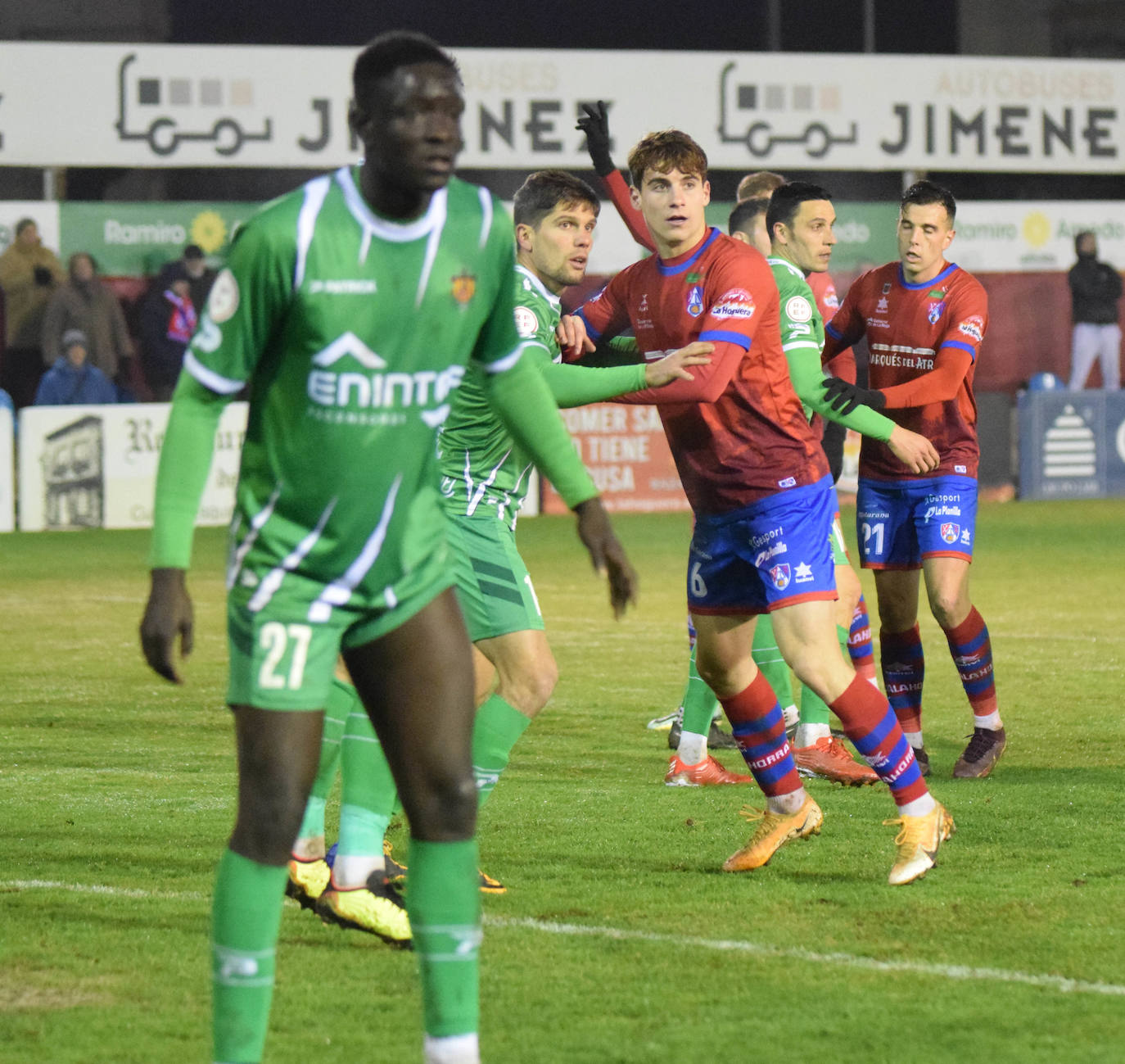 Fotos: Las imágenes del partido entre el CD Calahorra y el Cornellá