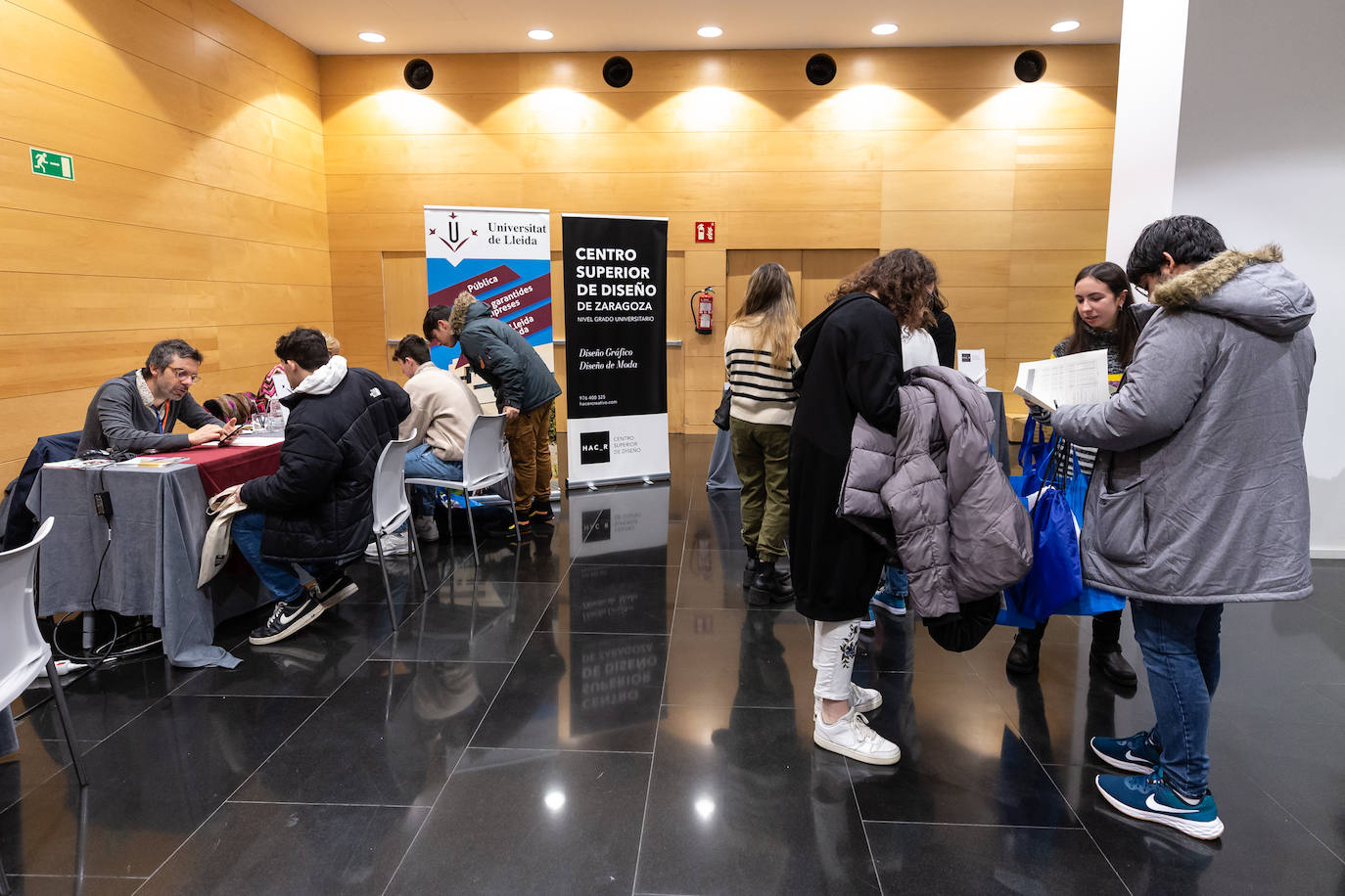 Fotos: Feria de universidades en Riojafórum