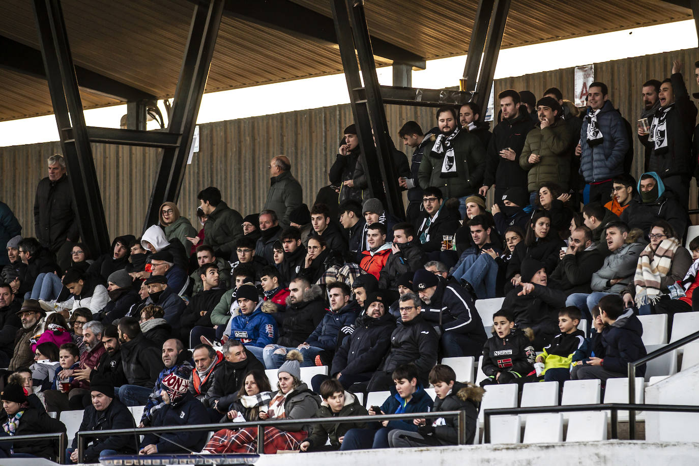 Fotos: El derbi de Segunda Federación: Alfaro-Arnedo