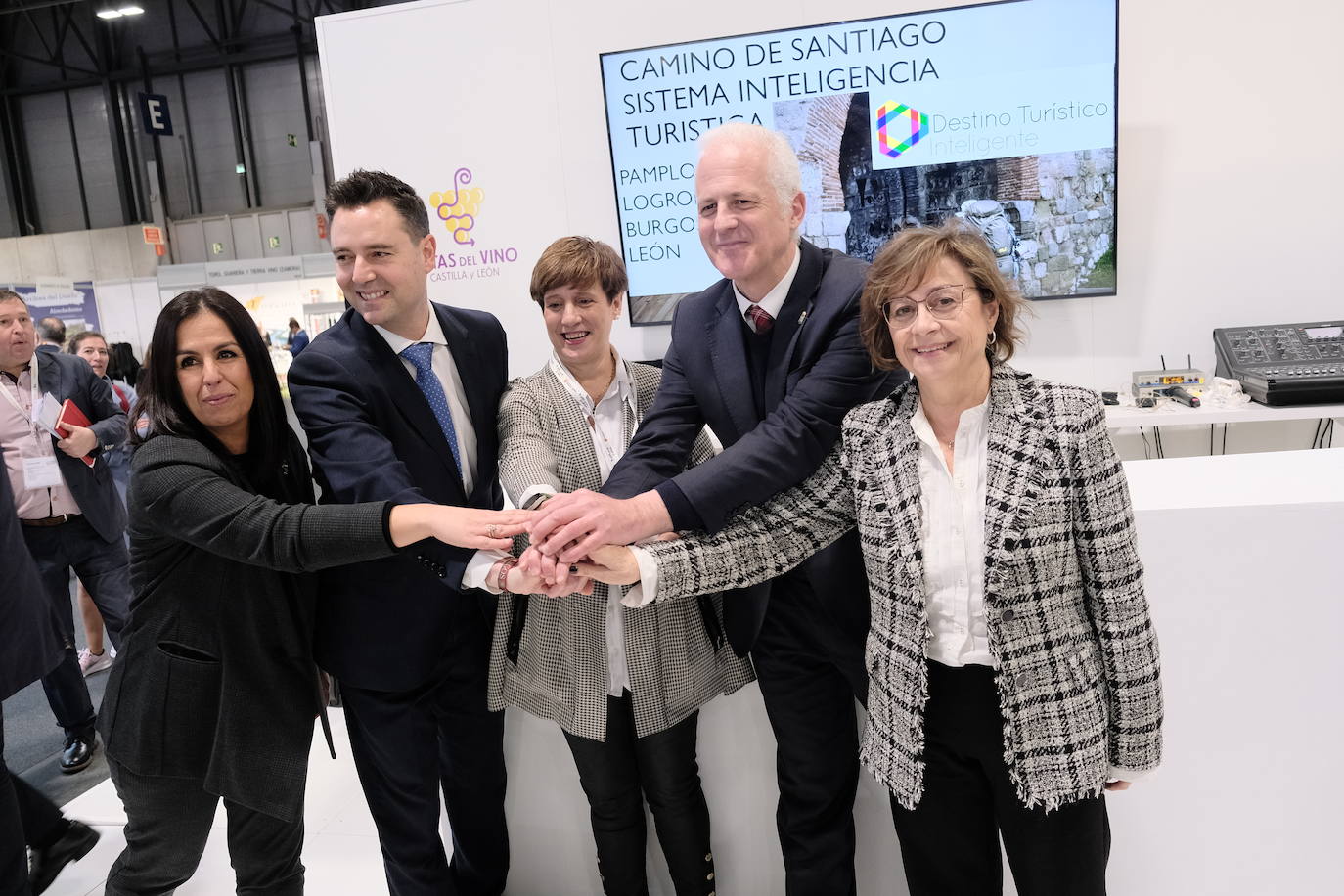 Fotos: Presentación del stand de La Rioja en Fitur