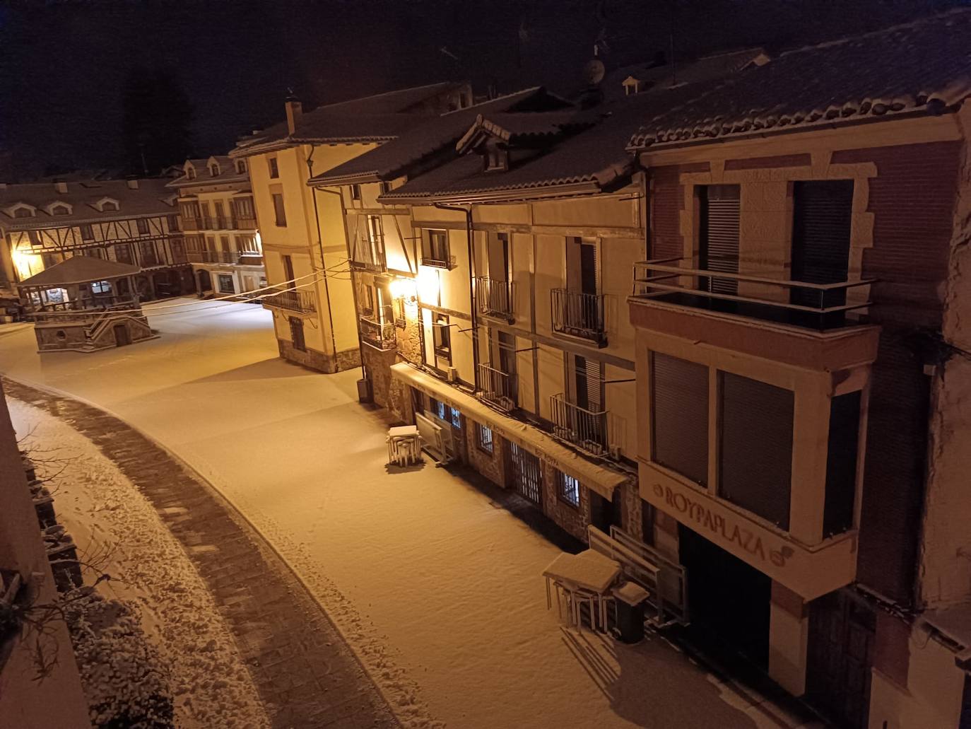 Fotos: La nieve y el hielo llegan a La Rioja