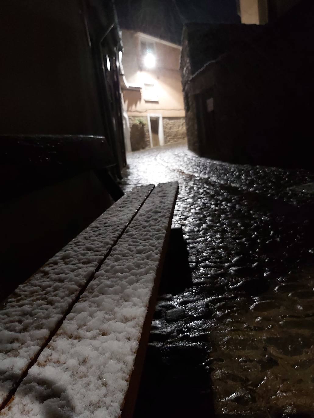 Fotos: La nieve y el hielo llegan a La Rioja