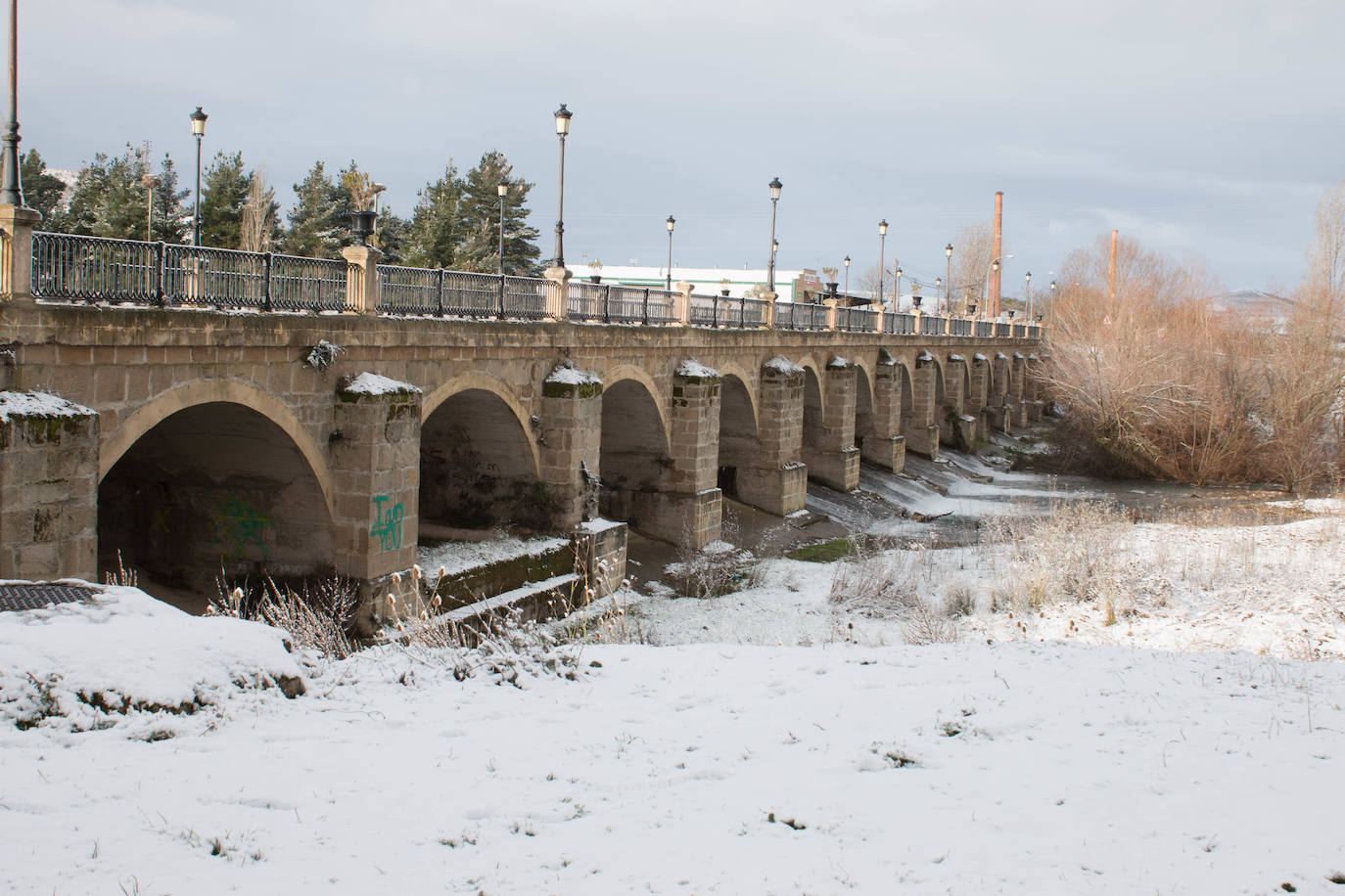 Fotos: La nieve y el hielo llegan a La Rioja