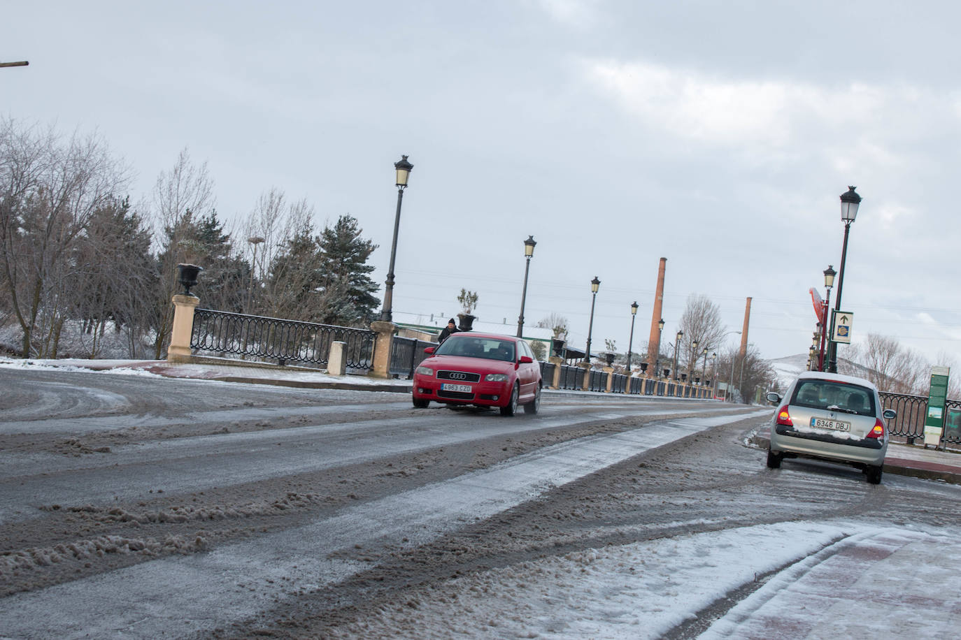 Fotos: La nieve y el hielo llegan a La Rioja