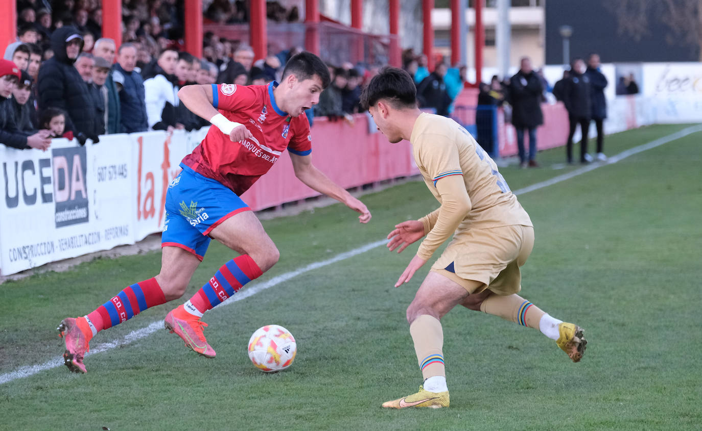 Fotos: El Calahorra cae ante el Barcelona B