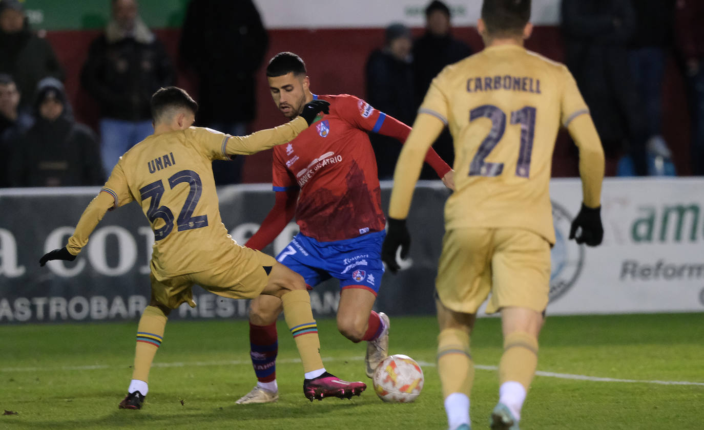 Fotos: El Calahorra cae ante el Barcelona B