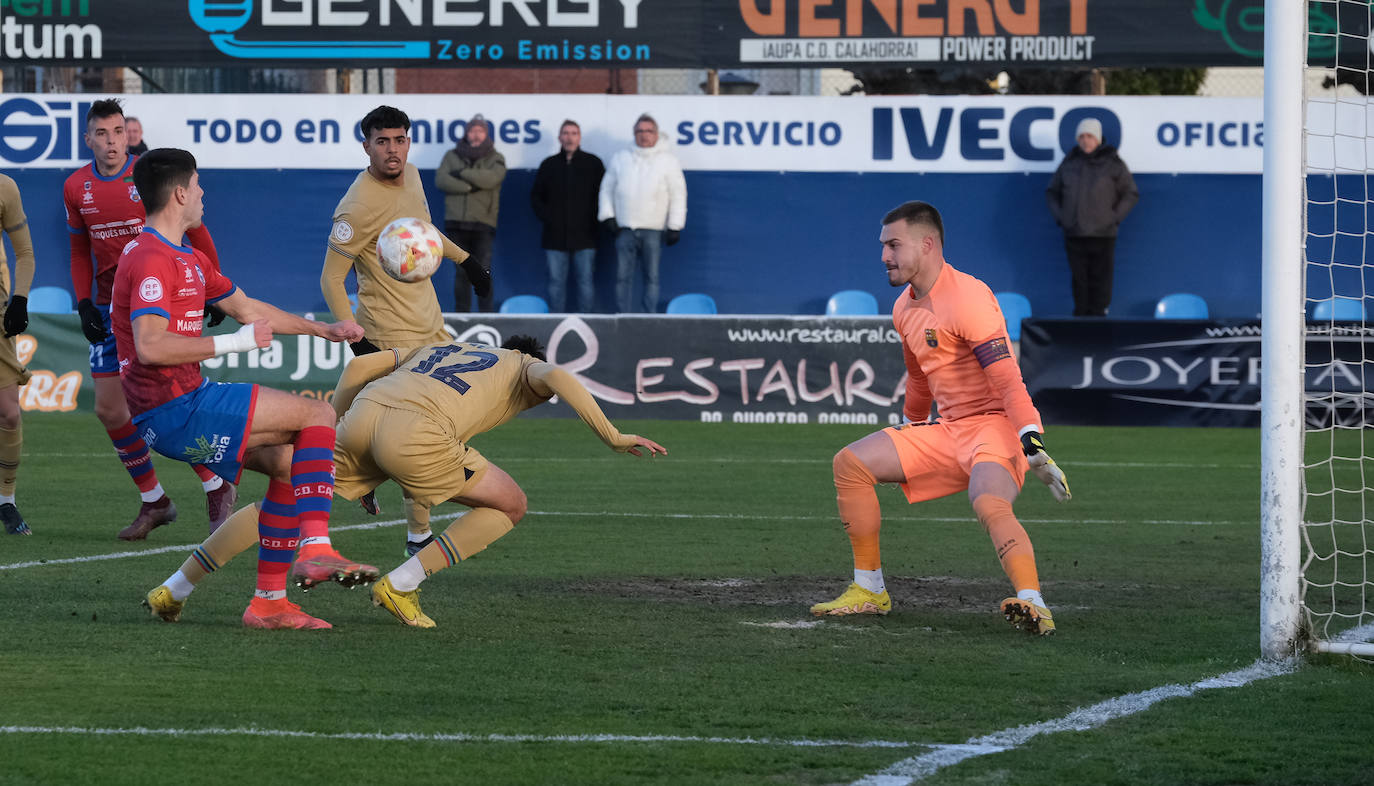 Fotos: El Calahorra cae ante el Barcelona B