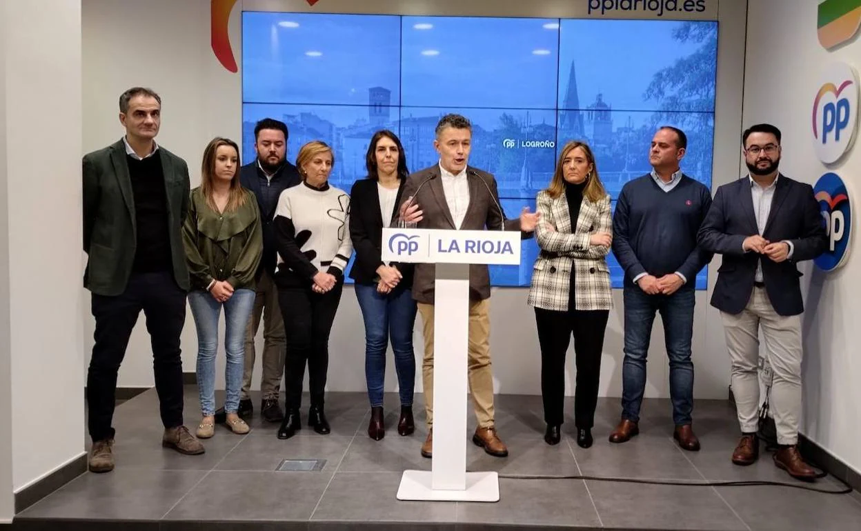 Presentación del equipo de campaña del Partido Popular en Logroño para las elecciones municipales. 