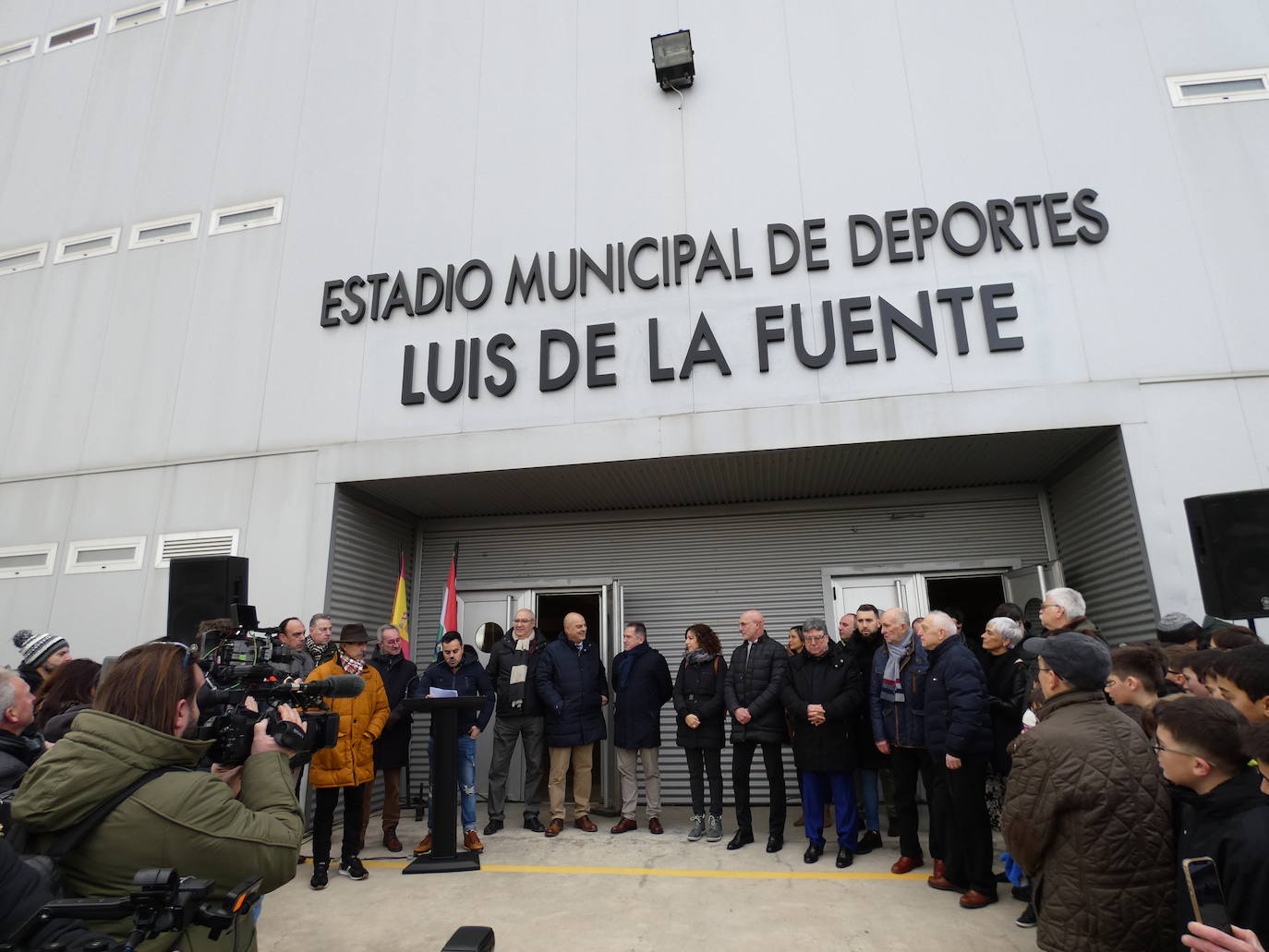 Fotos: Haro rinde un especial homenaje a su jarrero ilustre, otorgándole su nombre al campo municipal