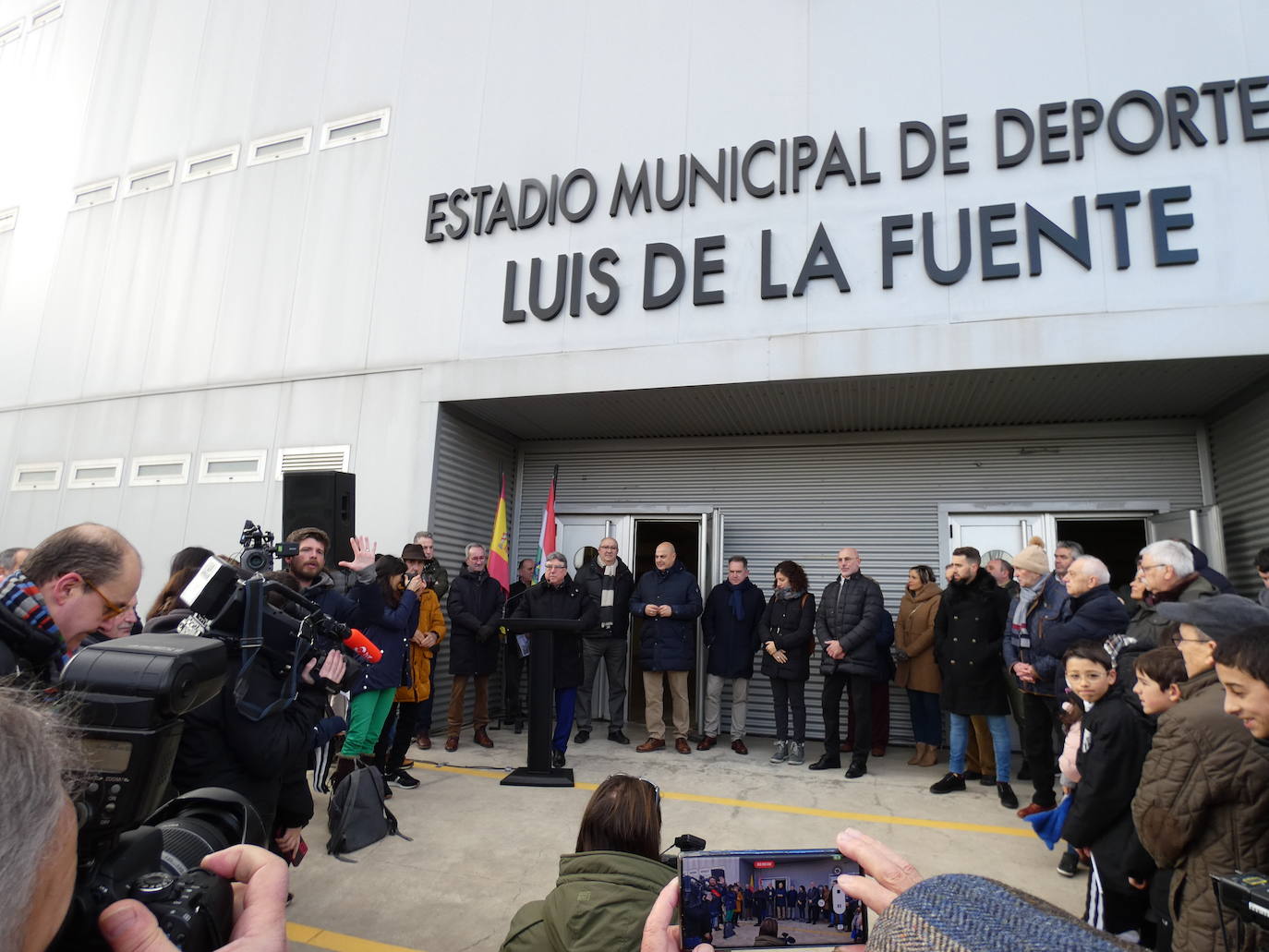 Fotos: Haro rinde un especial homenaje a su jarrero ilustre, otorgándole su nombre al campo municipal