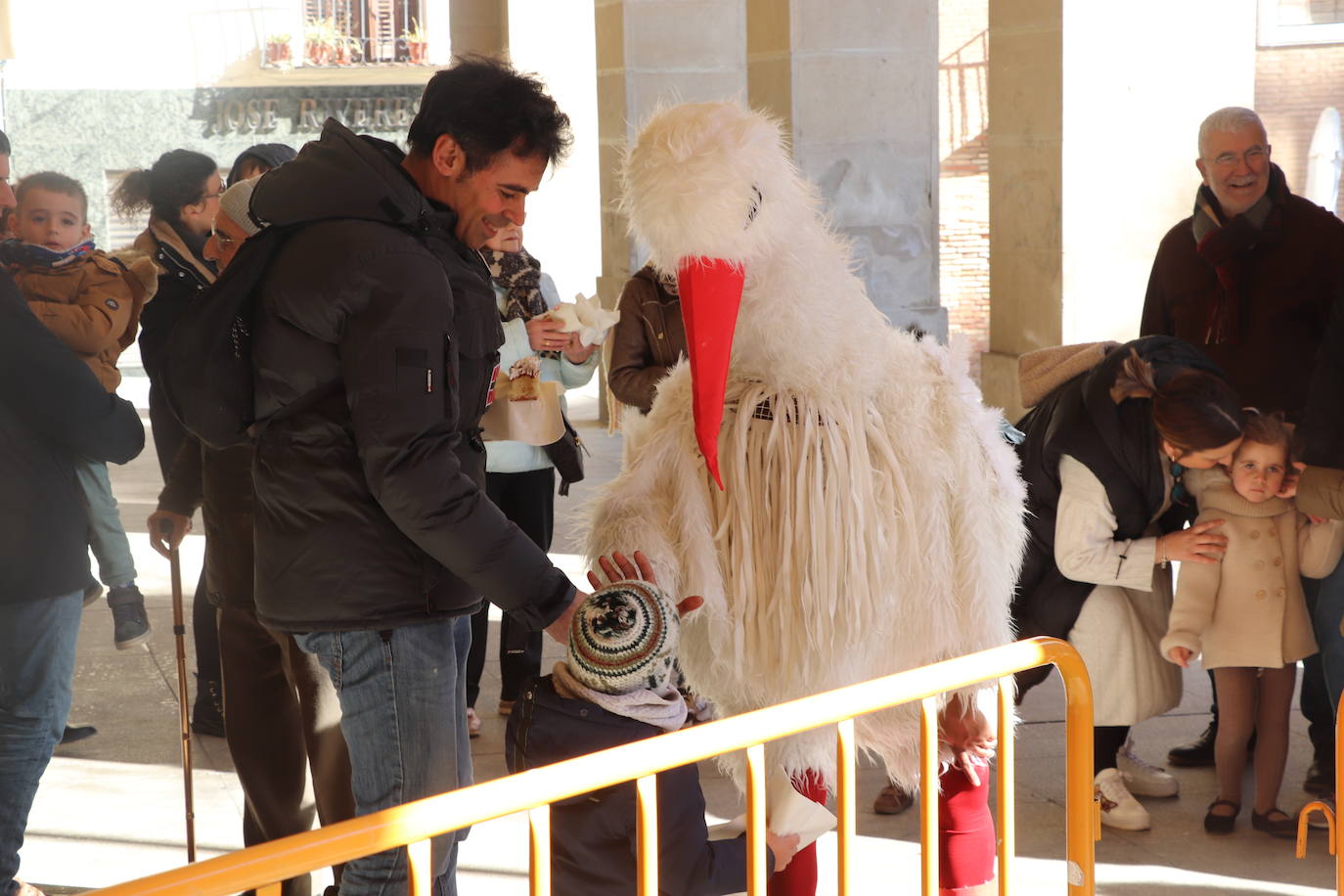 Fotos: Alfaro celebra el Día de la Cigüeña