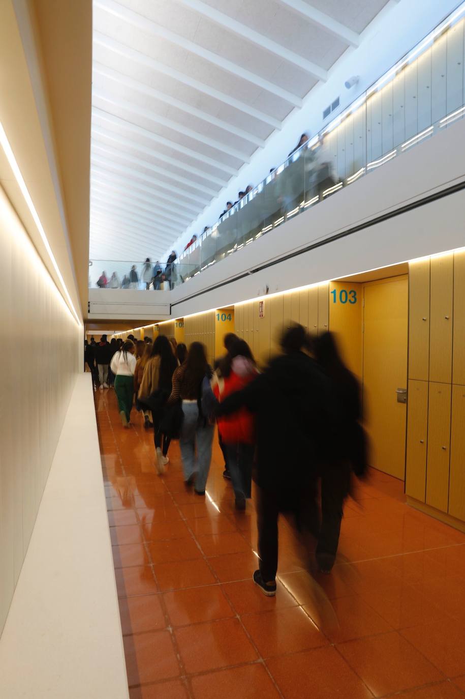 Fotos: El Sagasta recobra la vida: estudiantes y docentes estrenan el nuevo instituto