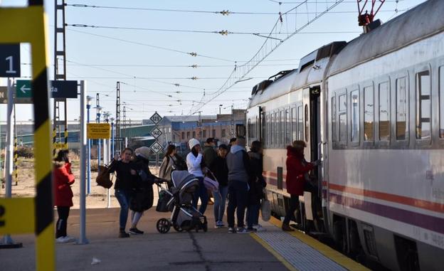 «Tenemos un proyecto que nos libera del tren y hay que apoyarlo»