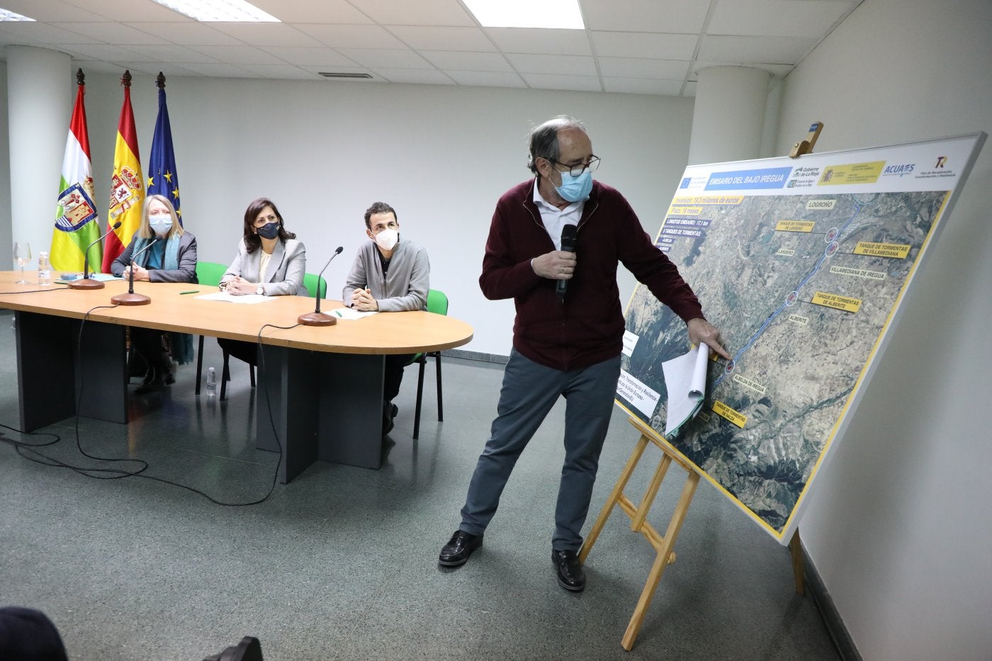 Presentación de las obras, hace casi un año, en la depuradora de aguas de Logroño. 