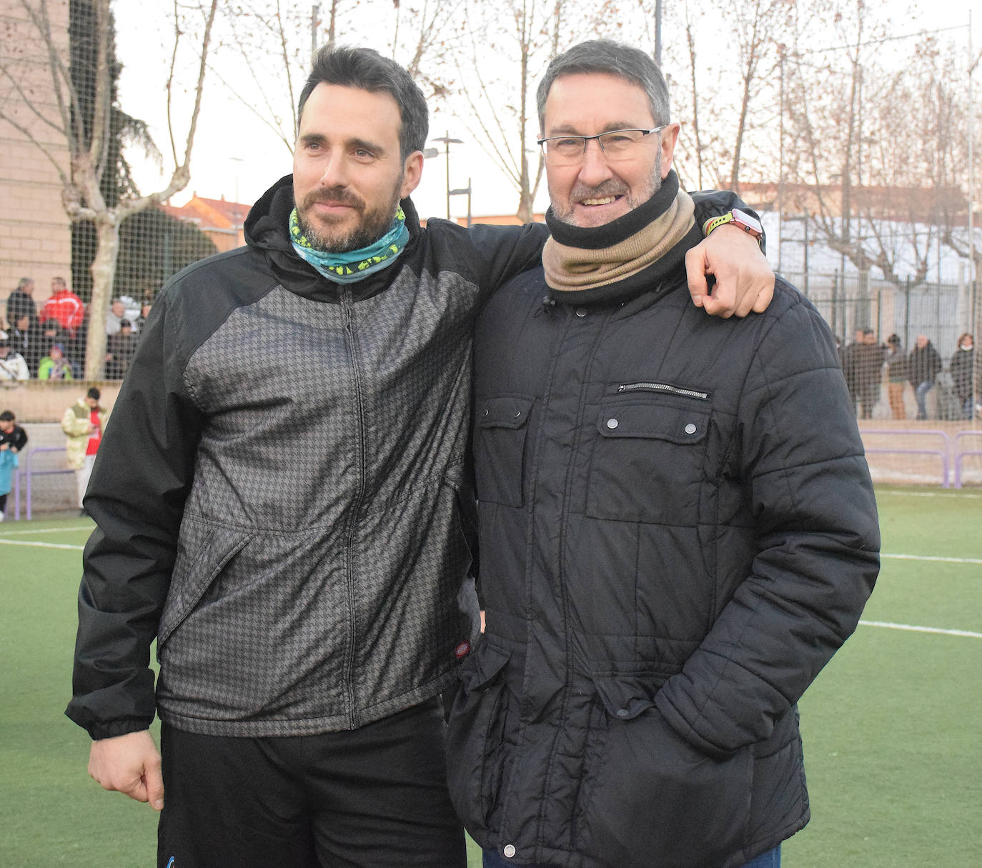 Fotos: El partido benéfico entre veteranos del Real Madrid y el Logroñés en Villamediana