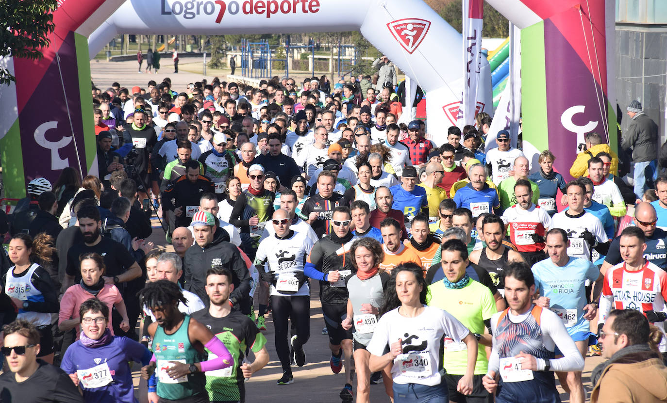 Fotos: Quinientas personas participan en &#039;En Logroño se corre&#039;