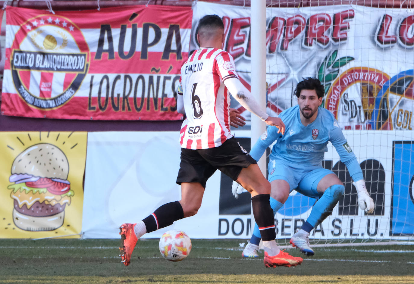 Fotos: La SD Logroñés y la UD Logroñés se ven las caras en Las Gaunas