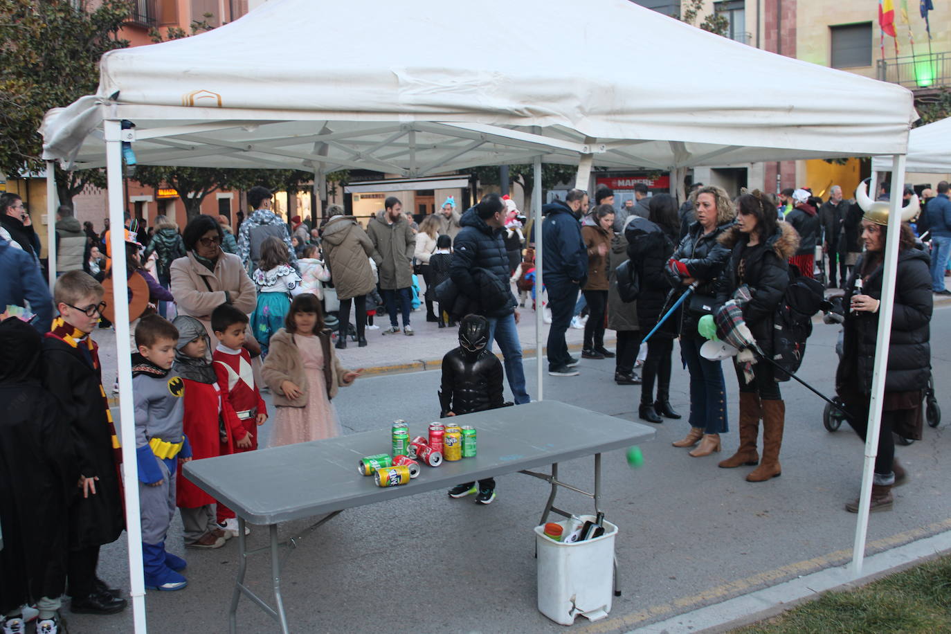 Fotos: Mayores y pequeños disfrtan en Nájera del Carnaval