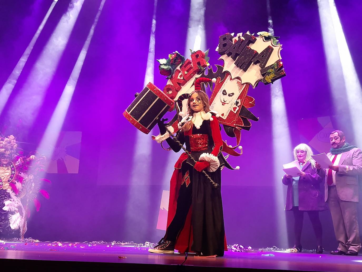 Aquaman Poseidón y Harley Quinn reinaron en el Carnaval de Calahorra. 