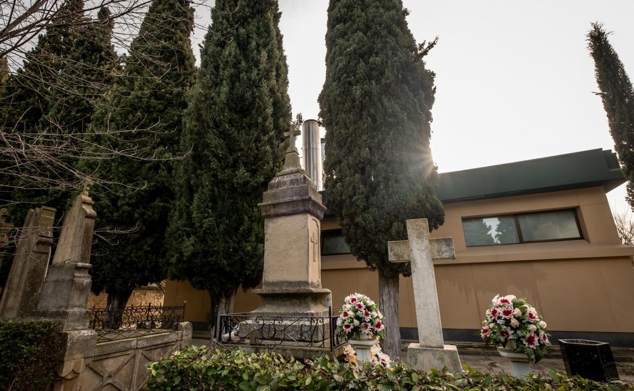 Instalaciones del crematorio, en el cementerio municipal. 