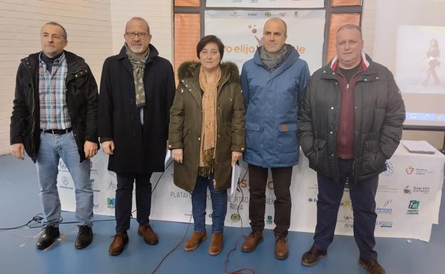 Los representantes de la concertada, en su rueda de prensa de este martes. 