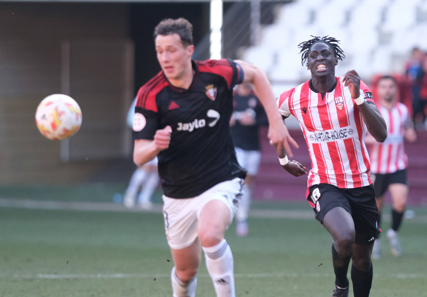 Fotos: El triunfo de la UD Logroñés frente a Osasuna hace sonreír a Las Gaunas