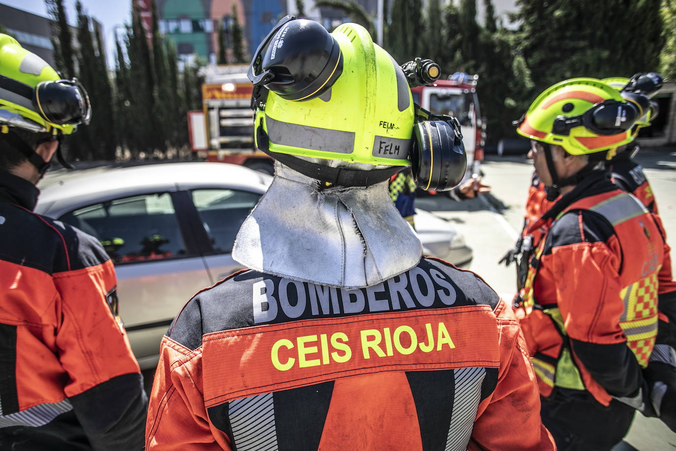 Imagen de archivo de bomberos del CEIS durante unas prácticas. 