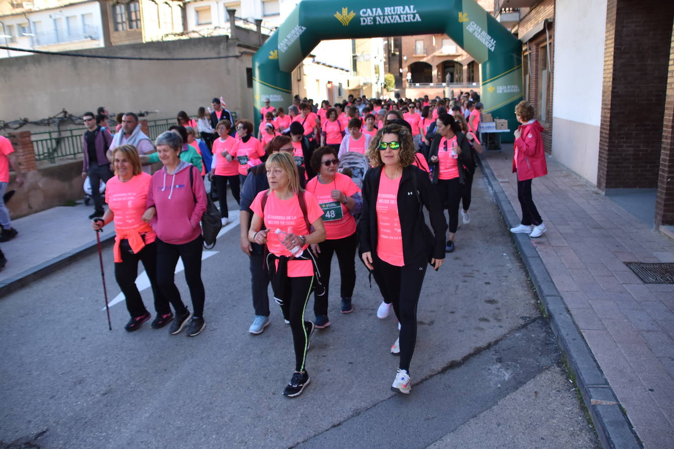 Fotos: Quel recupera la carrera de la mujer