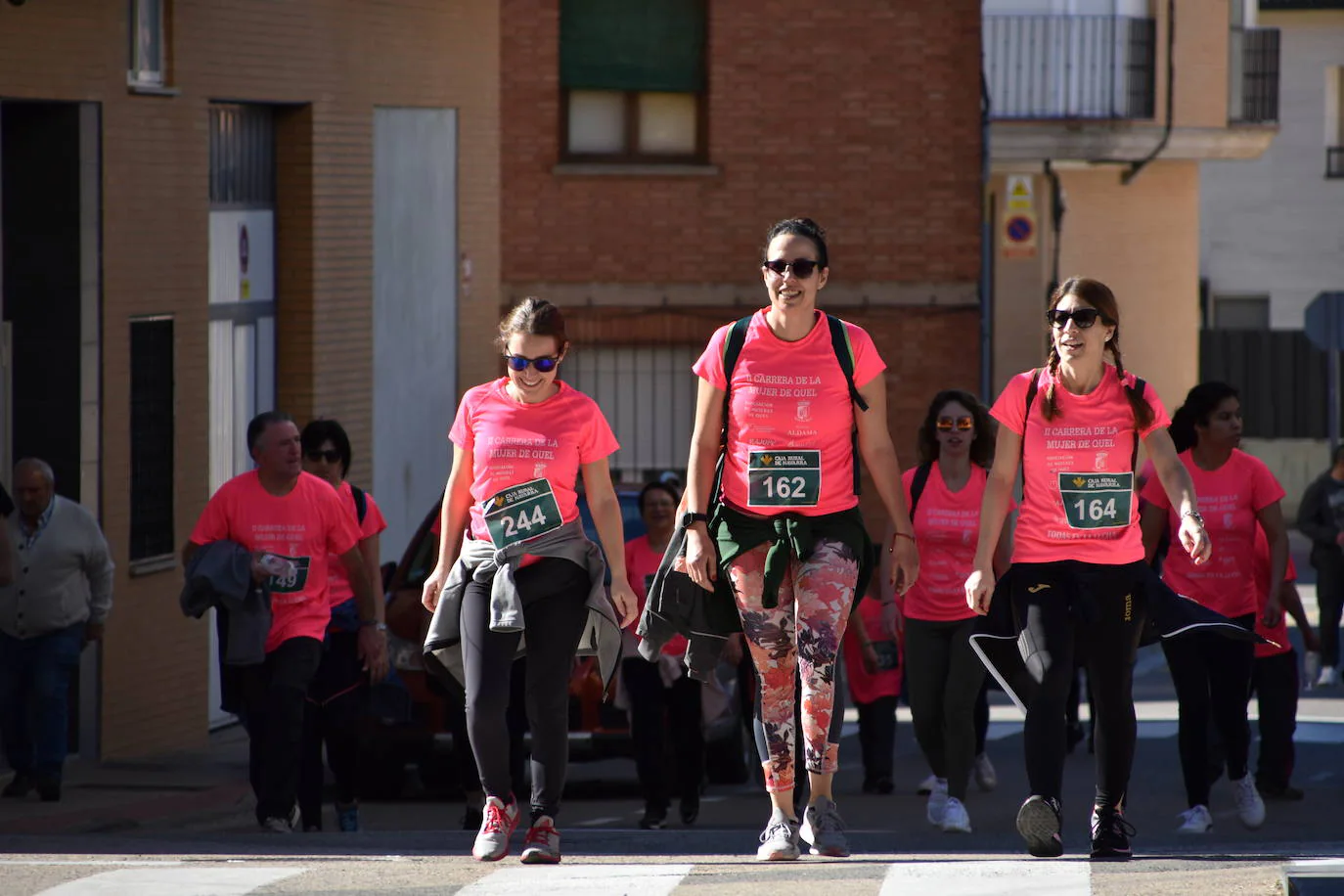 Fotos: Quel recupera la carrera de la mujer