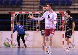 David Cadarso celebra un gol, esta temporada.