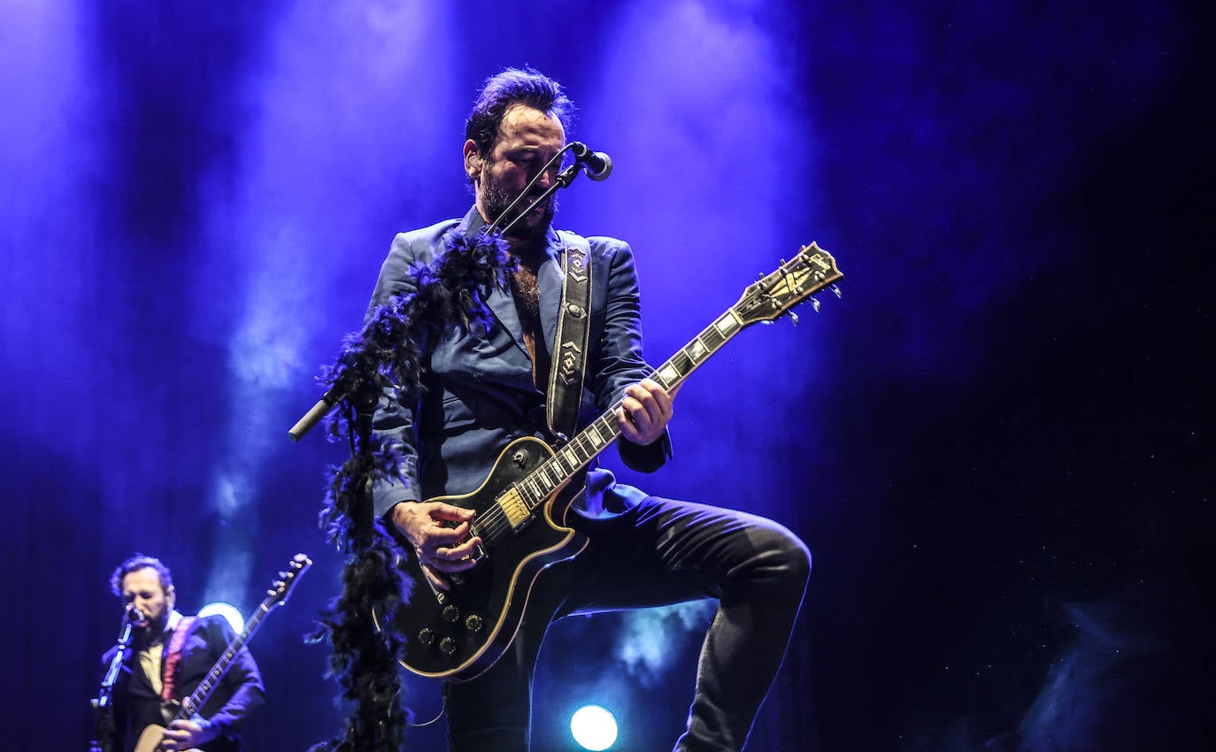 La actuación de Loquillo, en imágenes