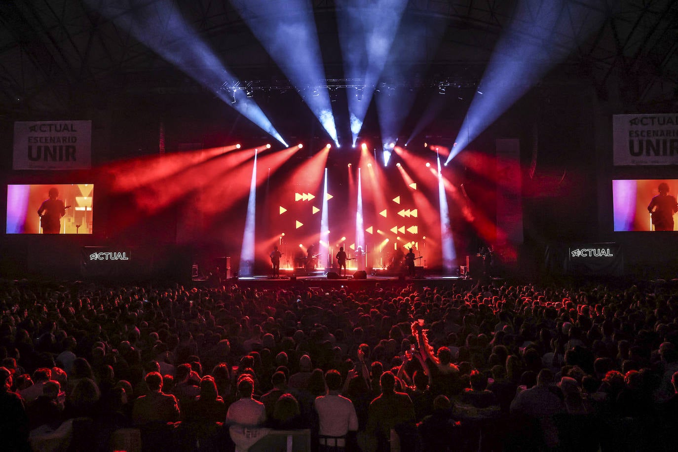 Imágenes de la cuarta noche de conciertos