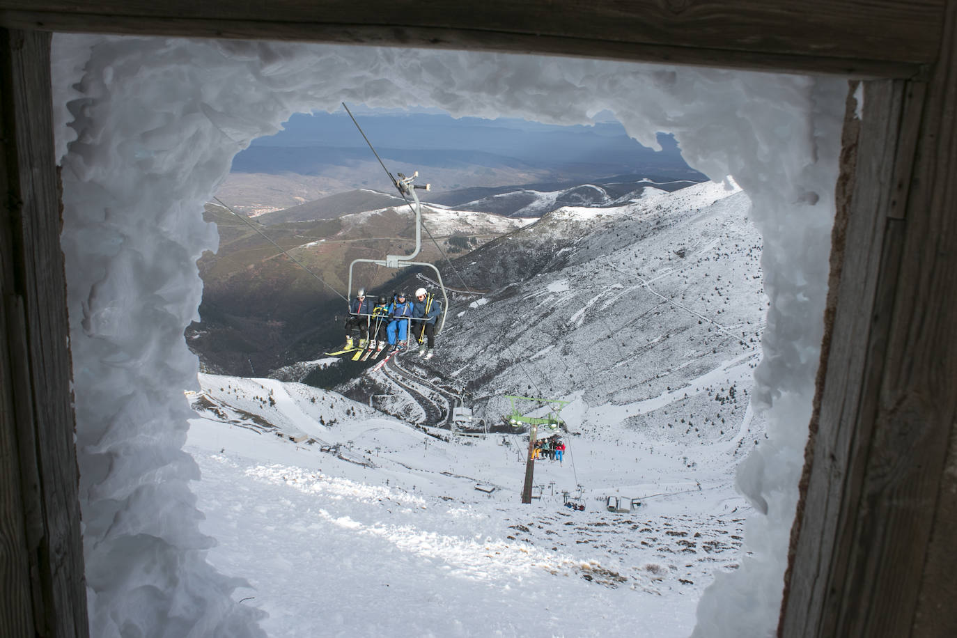 Valdezcaray se llena de esquiadores