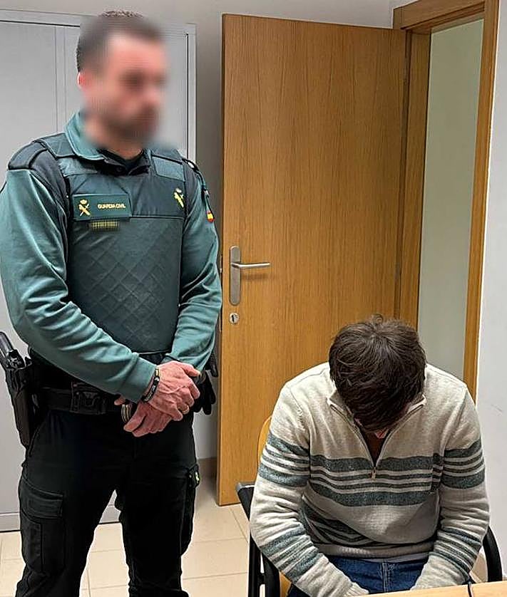 Imagen secundaria 2 - El hombre buscado por agredir a dos mujeres en Calahorra se entrega a las autoridades