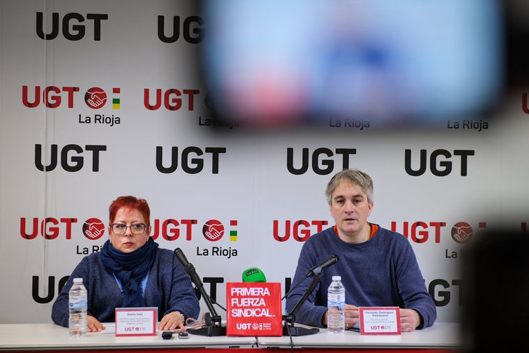 Daría Saiz y Fernando Domínguez, en su comparecenaia en la sede de UGT.