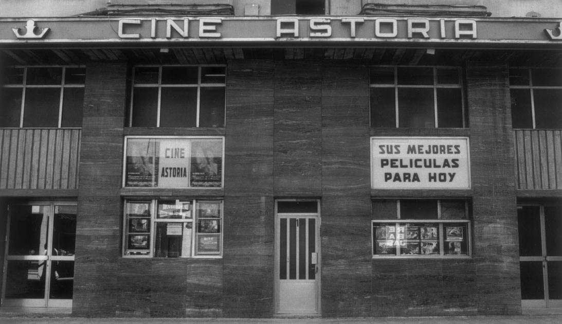 Cine Astoria (1969-2000), en República Argentina.
