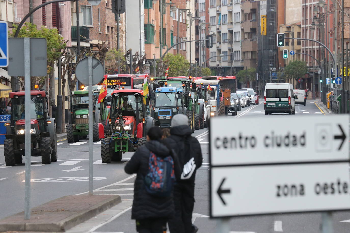 Las imágenes de los tractores en las calles de Logroño