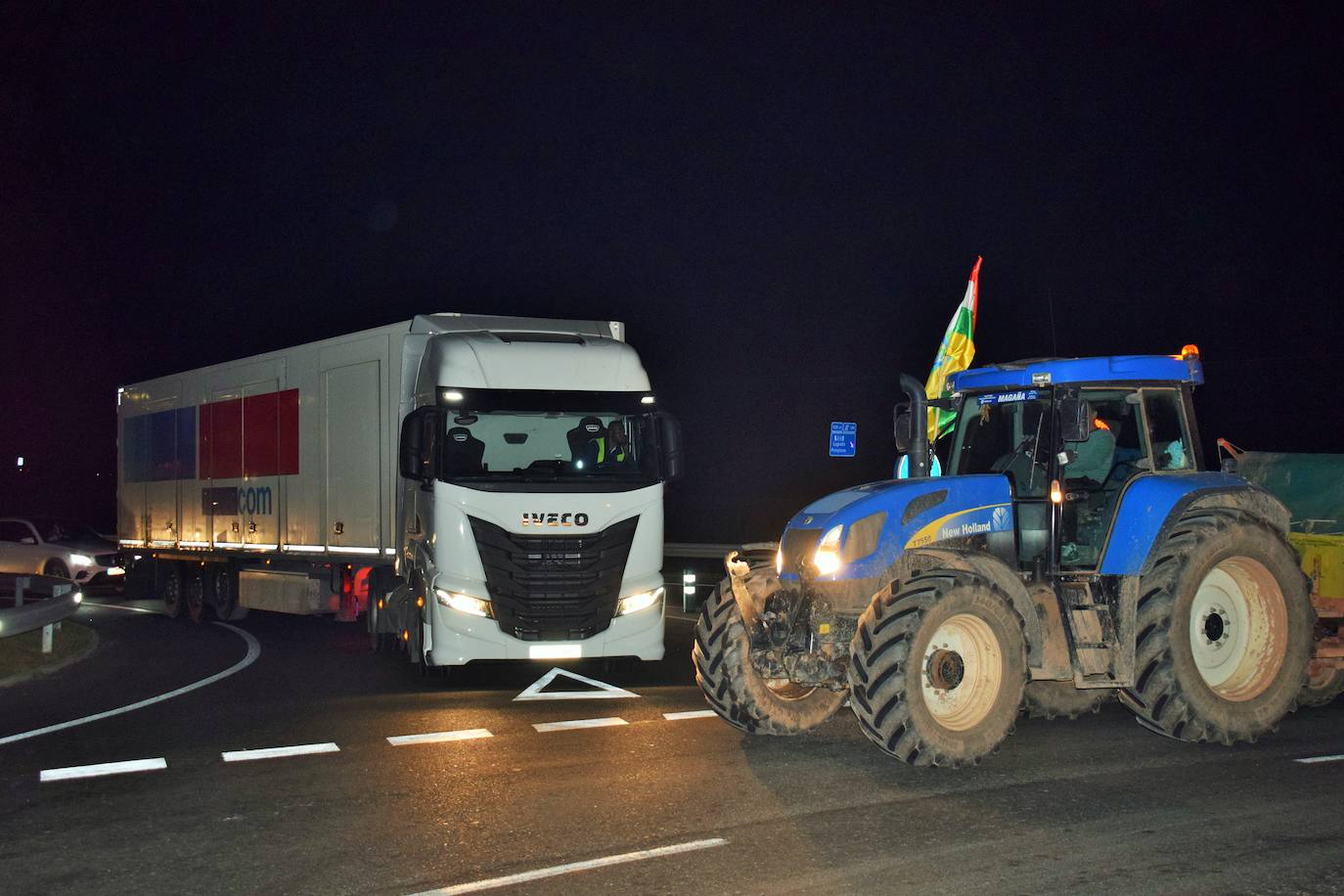 Las imágenes de los agricultores protestando en El Sequero