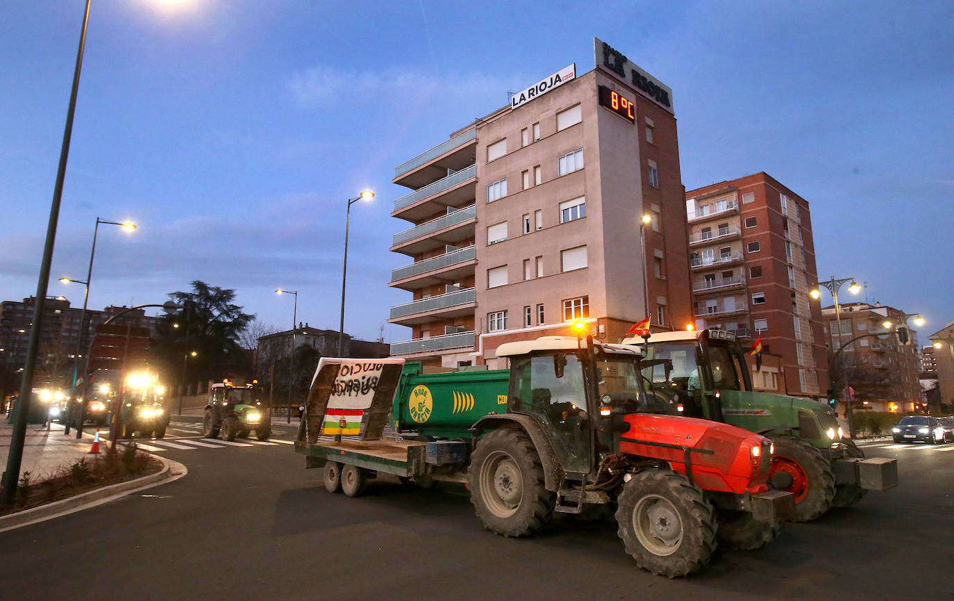 Las imágenes del segundo día de tractorada en Logroño