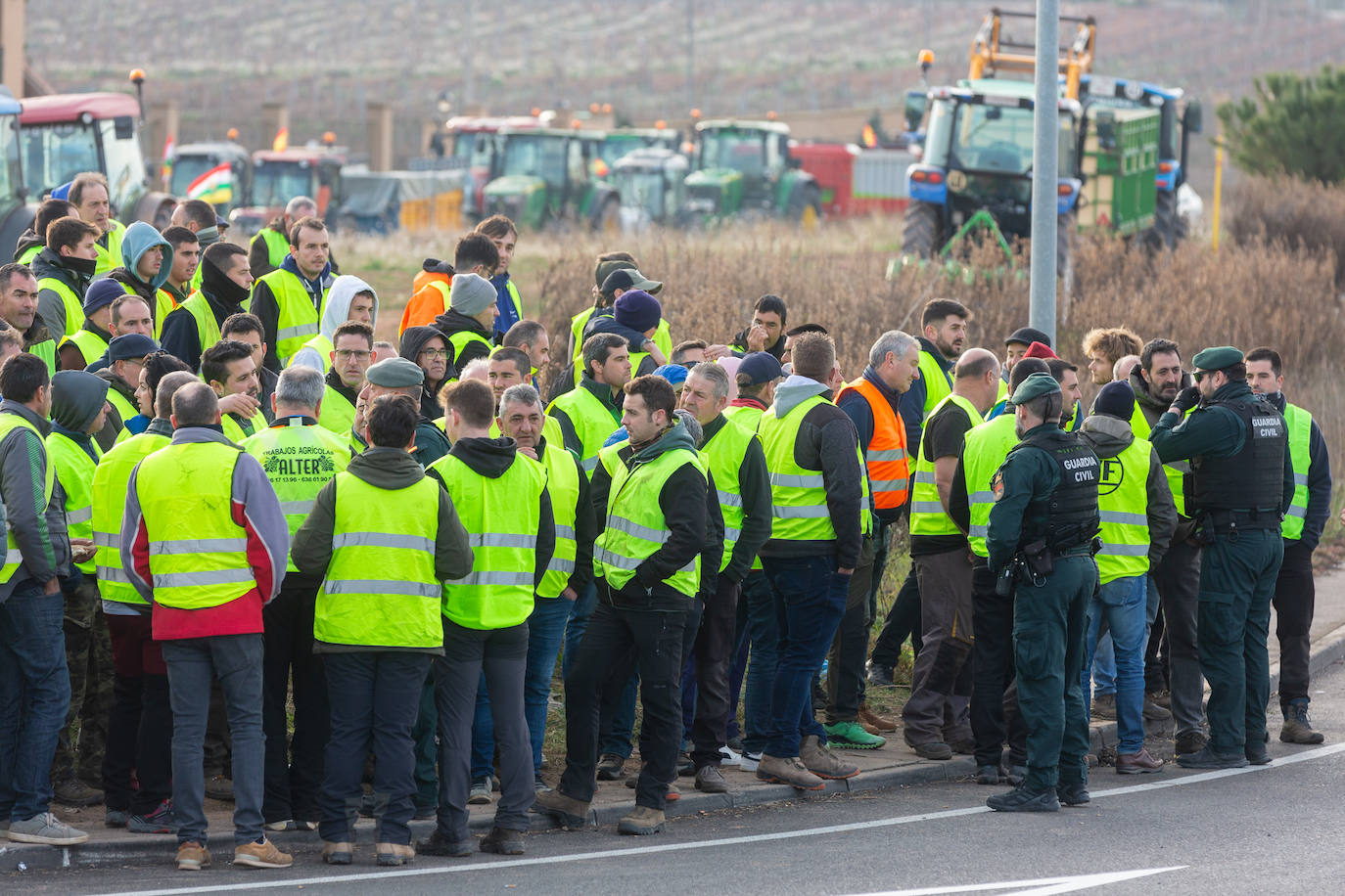 La protesta de Lentiscares, en imágenes