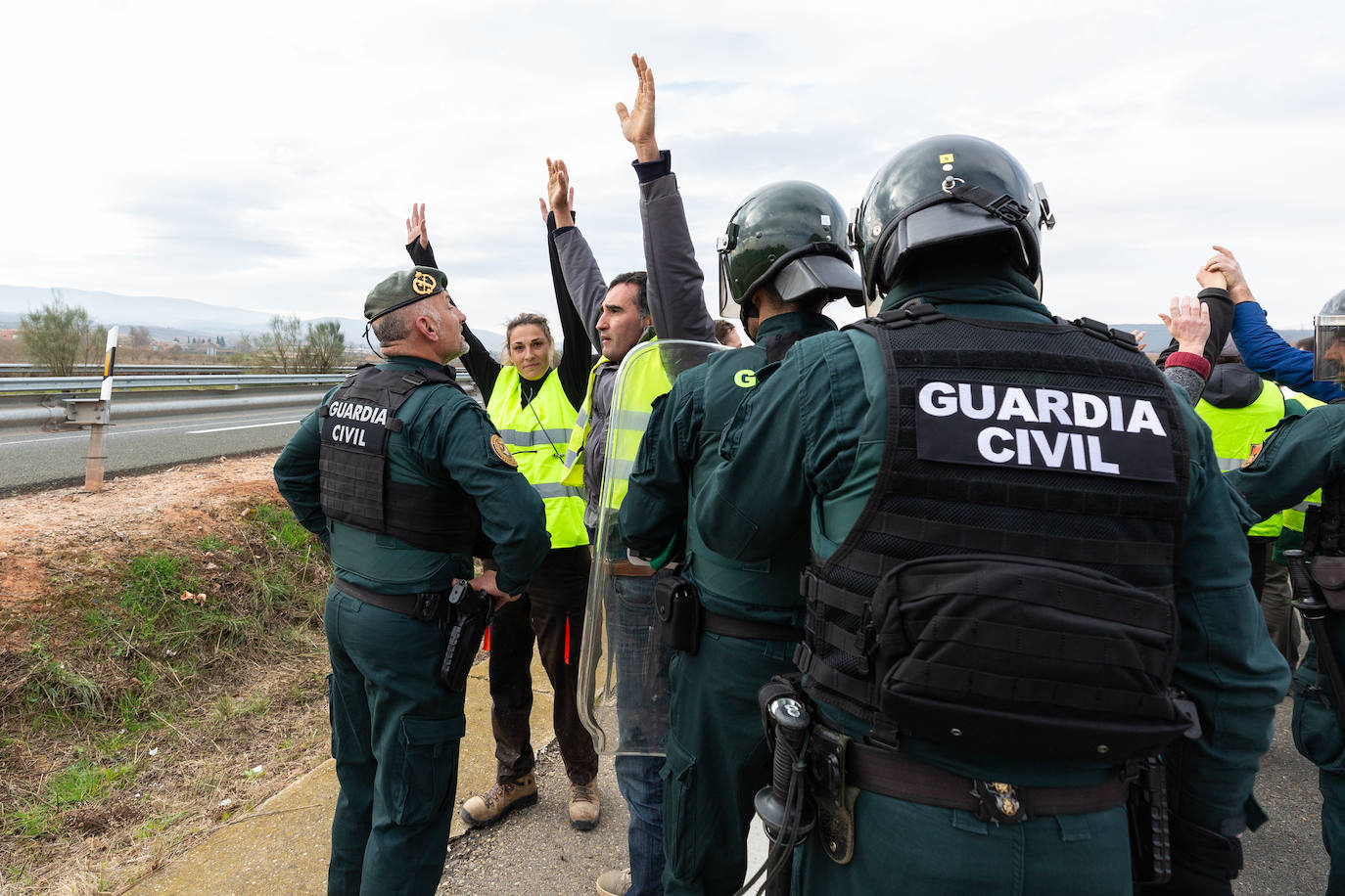 La protesta de Lentiscares, en imágenes