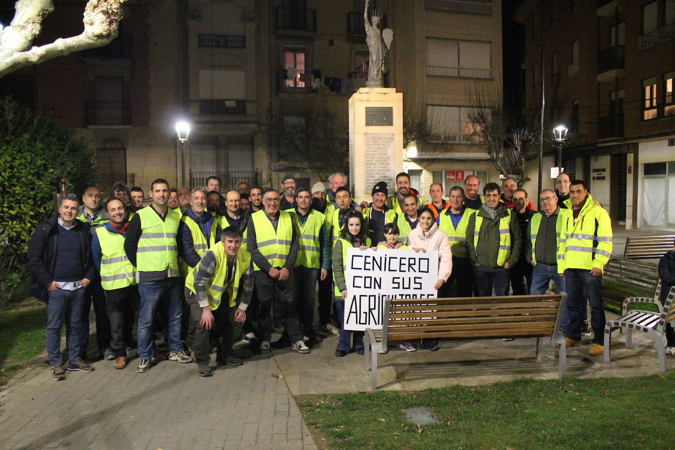 Cenicero se vuelca con sus agricultores