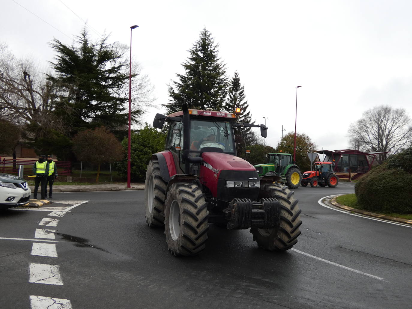 Los tractores salieron a la calle en Haro