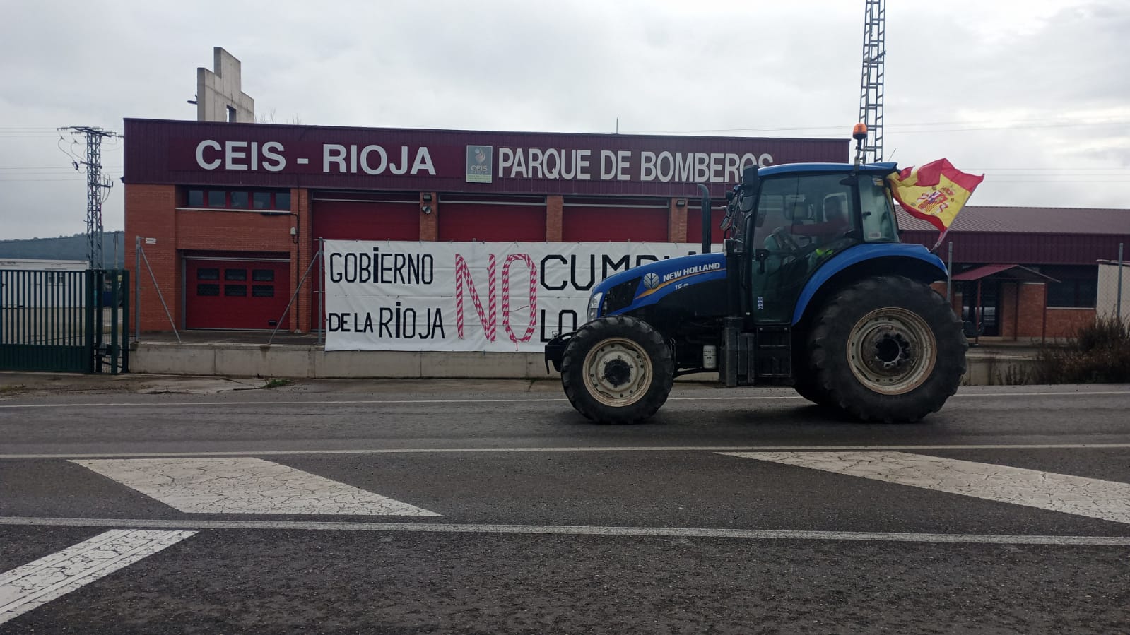 Las imágenes de la protesta agraria en La Rioja este viernes