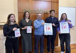 Paula Montes, Rosa Fernández, Antón Armendáriz, Roberto Iturriaga y Gabriela Colcer