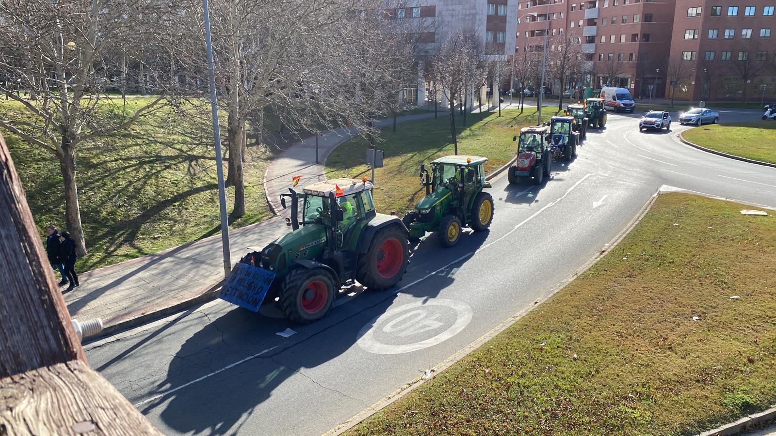 Las imágenes de la tractorada de este lunes