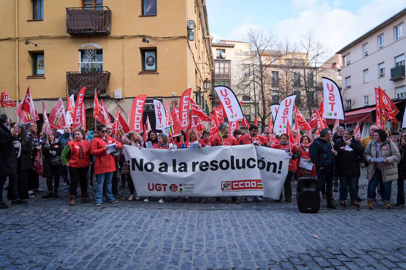 Concentración frente al Parlamento