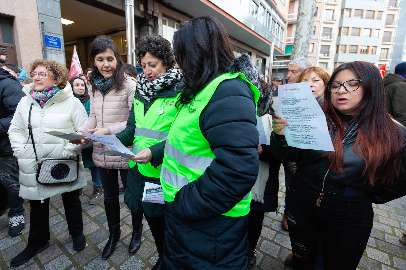 La manifestación contra la amnistía a las residencias, en imágenes