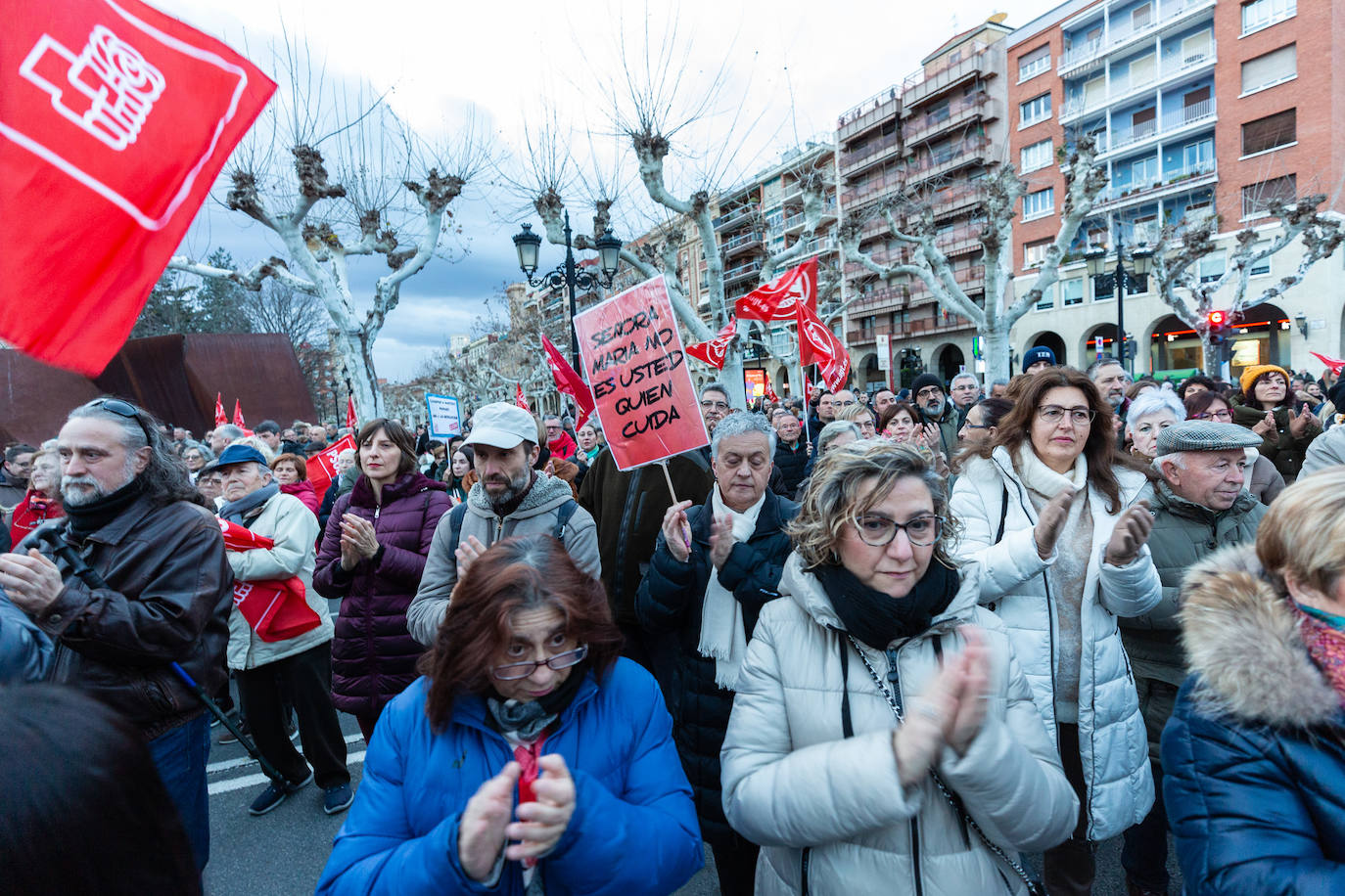 La manifestación contra la amnistía a las residencias, en imágenes