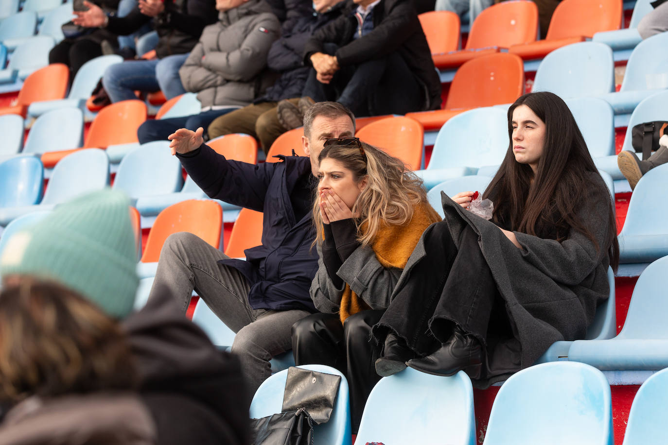 El derbi entre el Calahorra y el Náxara, en imágenes